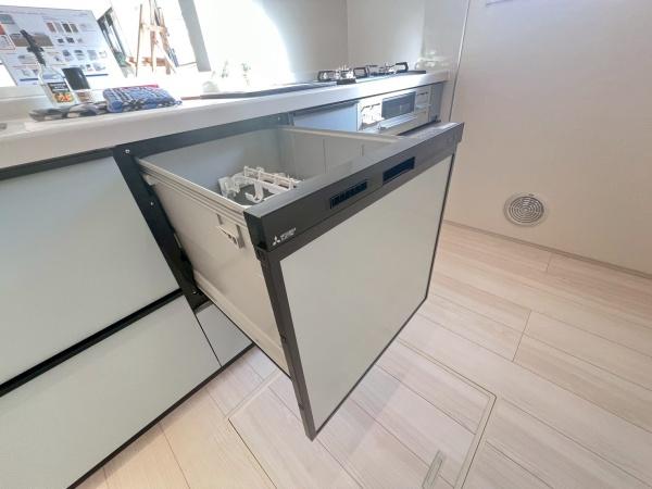 �_�ސ쌧���l�s����搼��2���ڂ̐V�z��ˌ��ẴL�b�`��