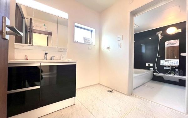 �_�ސ쌧���l�s����捂�M��2���ڂ̐V�z��ˌ��Ă̐��ʑ�E���ʏ�