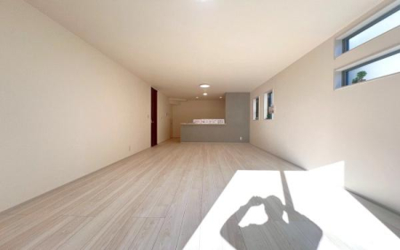 �_�ސ쌧���l�s����捂�M��2���ڂ̐V�z��ˌ��Ẵ��r���O