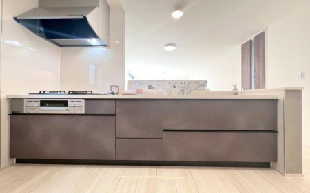 �_�ސ쌧���l�s����捂�M��2���ڂ̐V�z��ˌ��ẴL�b�`��