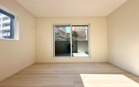 �_�ސ쌧���l�s�ߌ��擌����3���ڂ̐V�z��ˌ��Ă̗m��