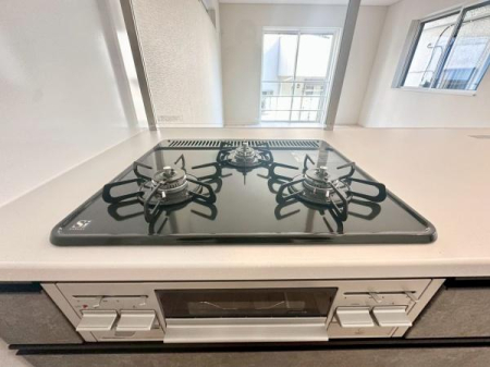 �_�ސ쌧���l�s�ߌ��擌����3���ڂ̐V�z��ˌ��ẴL�b�`��