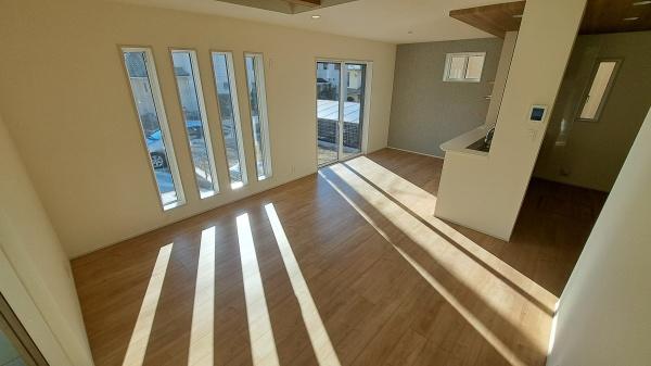 �_�ސ쌧���l�s�`�����쒆��2���ڂ̐V�z��ˌ��Ẵ��r���O