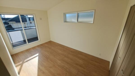 �_�ސ쌧���l�s�`�����쒆��2���ڂ̐V�z��ˌ��Ă̗m��