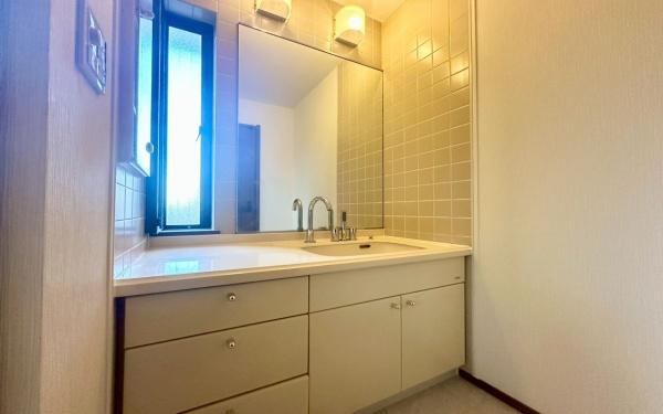 �_�ސ쌧���l�s�t��j��2���ڂ̒��È�ˌ��Ă̐��ʑ�E���ʏ�