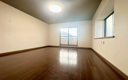 �_�ސ쌧���l�s�t��j��2���ڂ̒��È�ˌ��Ă̐Q��