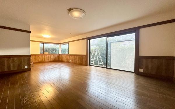 �_�ސ쌧���l�s�t��j��2���ڂ̒��È�ˌ��Ẵ��r���O