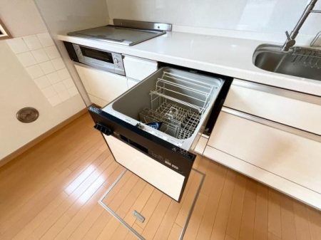 �_�ސ쌧���l�s���J�扺���J1���ڂ̒��È�ˌ��ẴL�b�`��