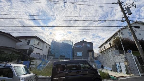 �_�ސ쌧���l�s�t�擡���u1���ڂ̐V�z��ˌ��Ă̂��̑����n