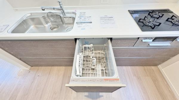 �_�ސ쌧���l�s��q�撆�l���̐V�z��ˌ��ẴL�b�`��