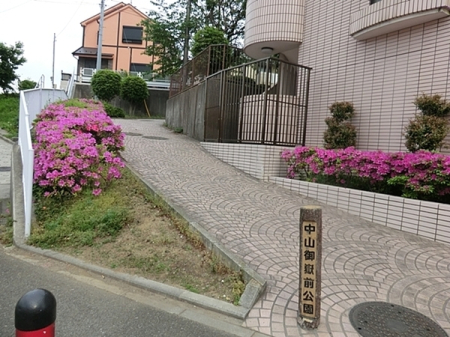 �_�ސ쌧���l�s�΋��R2���ڂ̒��È�ˌ��Ă̎��ӊ�