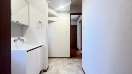 �_�ސ쌧���l�s���J�戢�v�a��3���ڂ̒��È�ˌ��Ă̐��ʑ�E���ʏ�