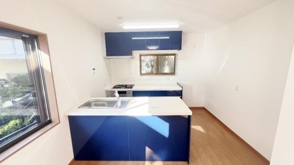 �_�ސ쌧���l�s���J�戢�v�a��3���ڂ̒��È�ˌ��ẴL�b�`��