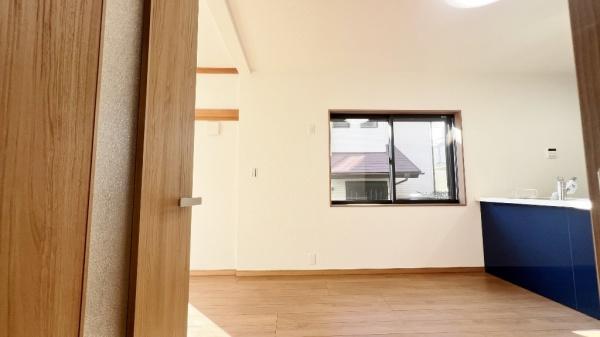 �_�ސ쌧���l�s���J�戢�v�a��3���ڂ̒��È�ˌ��Ẵ��r���O