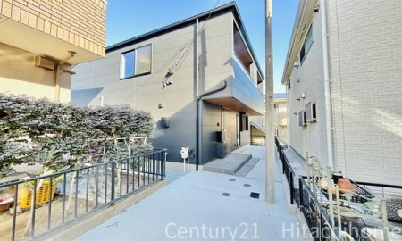 �_�ސ쌧���l�s�΋�u���̐V�z��ˌ��Ă̑O�ʓ��H�܂ތ��n�ʐ^