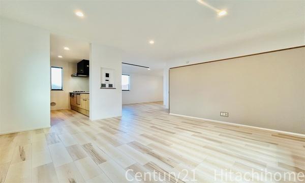 �_�ސ쌧���l�s�΋�u���̐V�z��ˌ��Ẵ��r���O