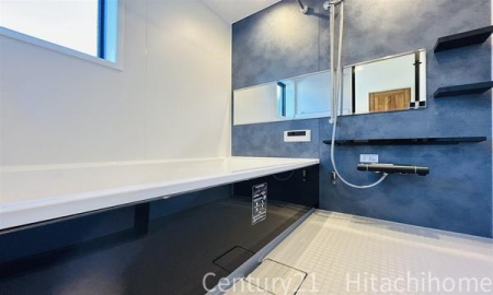 �_�ސ쌧���l�s�΋�u���̐V�z��ˌ��Ă̗���