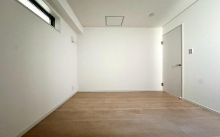 �_�ސ쌧���l�s�`���`��1���ڂ̐V�z��ˌ��Ă̎q������