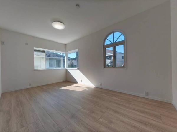 �_�ސ쌧���s�{�O��n��3���ڂ̒��È�ˌ��Ă̎q������