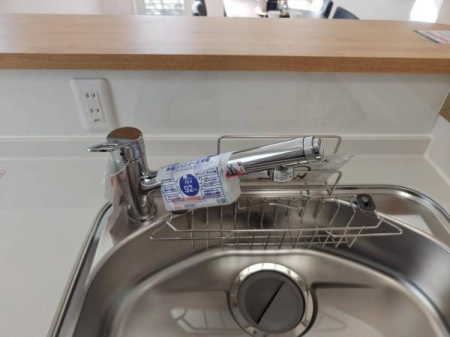 �_�ސ쌧���s�{�O��n��3���ڂ̒��È�ˌ��ẴL�b�`��