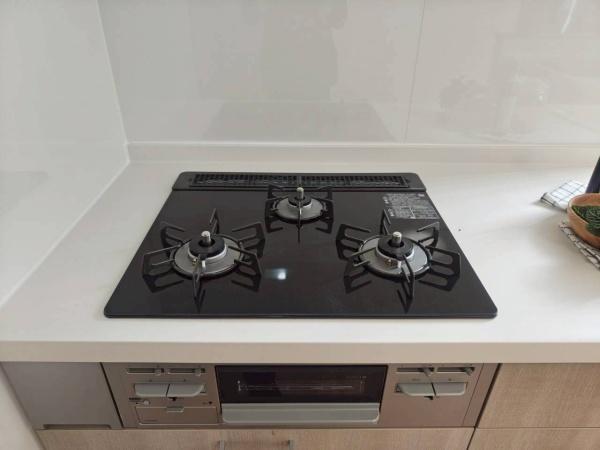 �_�ސ쌧���s�{�O��n��3���ڂ̒��È�ˌ��ẴL�b�`��