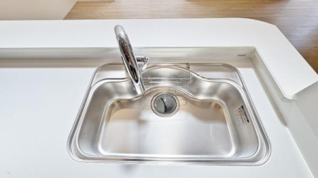 �_�ސ쌧����s�H��5���ڂ̐V�z��ˌ��ẴL�b�`��