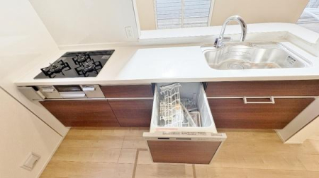 �_�ސ쌧����s�H��5���ڂ̐V�z��ˌ��ẴL�b�`��