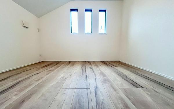 �_�ސ쌧���l�s�ߌ��扺��J��4���ڂ̐V�z��ˌ��Ă̗m��