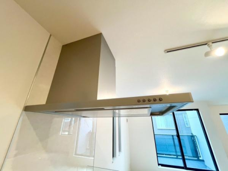 �_�ސ쌧���l�s�ߌ��扺��J��4���ڂ̐V�z��ˌ��ẴL�b�`��