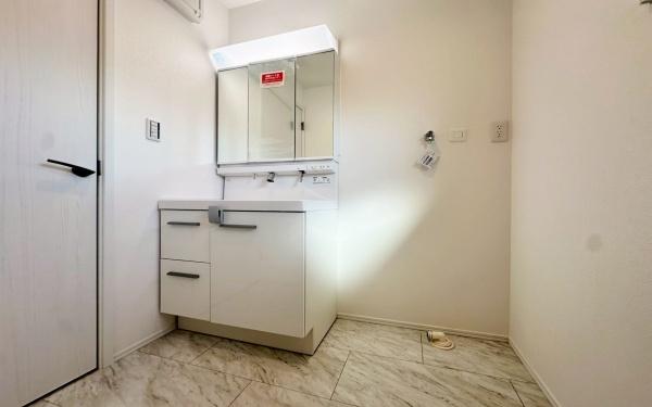 �_�ސ쌧���l�s���搼�˕���2���ڂ̐V�z��ˌ��Ă̐��ʑ�E���ʏ�