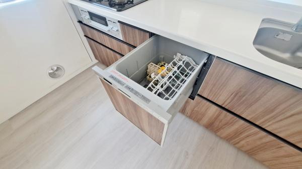 �_�ސ쌧���l�s�ߌ��擌��������̒��È�ˌ��ẴL�b�`��