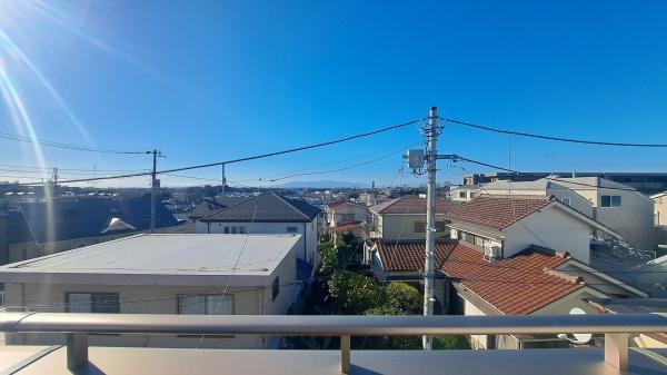 �_�ސ쌧���l�s�ߌ��擌��������̒��È�ˌ��Ă̏Z�˂���̒��]�ʐ^