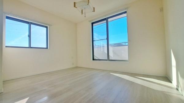 �_�ސ쌧���l�s�ߌ��擌��������̒��È�ˌ��Ă̗m��