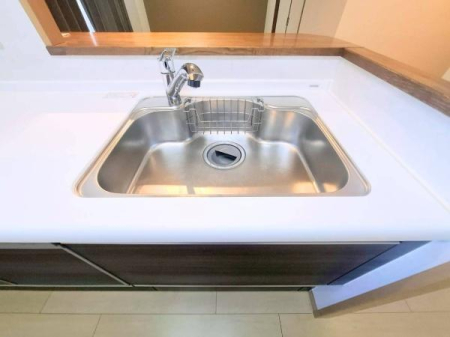 �_�ސ쌧���l�s���i�c��1���ڂ̒��Ã}���V�����̃L�b�`��