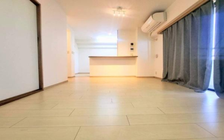 �_�ސ쌧���l�s���i�c��1���ڂ̒��Ã}���V�����̃��r���O