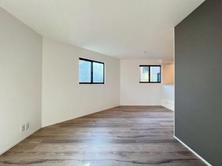 �_�ސ쌧���s���Ë扺�쉄2���ڂ̐V�z��ˌ��Ẵ��r���O