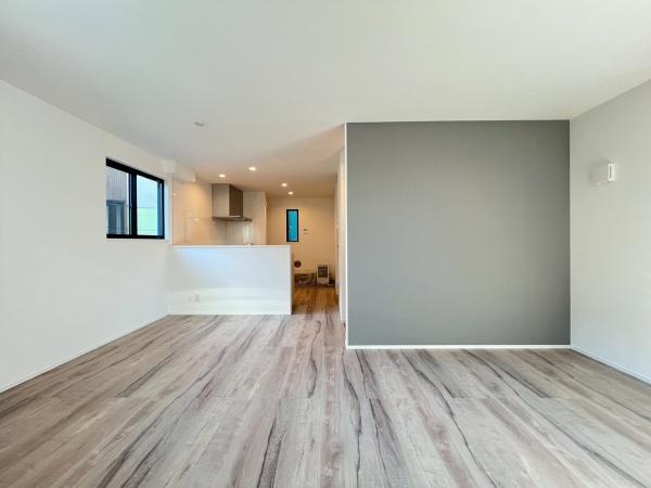 �_�ސ쌧���s���Ë扺�쉄2���ڂ̐V�z��ˌ��Ẵ��r���O