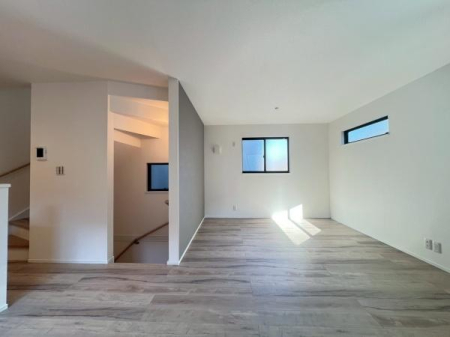 �_�ސ쌧���s���Ë扺�쉄2���ڂ̐V�z��ˌ��Ẵ��r���O