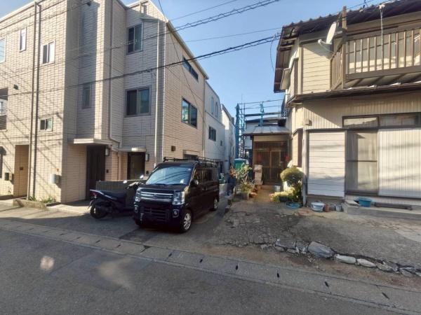 �_�ސ쌧���s�{�O�揉�R2���ڂ̐V�z��ˌ��Ă̂��̑����n