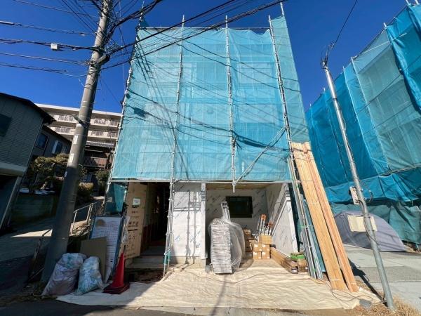 �_�ސ쌧���s�{�O�搛��2���ڂ̐V�z��ˌ��Ă̂��̑����n