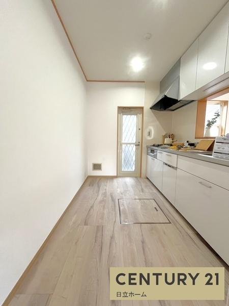 �_�ސ쌧���l�s����{�����̒��È�ˌ��ẴL�b�`��