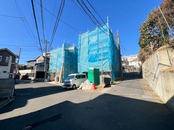 �_�ސ쌧���s�{�O�搛��2���ڂ̐V�z��ˌ��Ă̂��̑����n