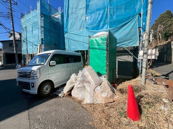 �_�ސ쌧���s�{�O�搛��2���ڂ̐V�z��ˌ��Ă̂��̑����n