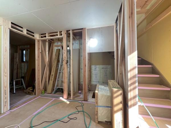 �_�ސ쌧���s�{�O�搛��2���ڂ̐V�z��ˌ��Ă̂��̑�����