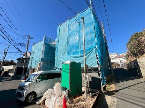 �_�ސ쌧���s�{�O�搛��2���ڂ̐V�z��ˌ��Ă̂��̑����n