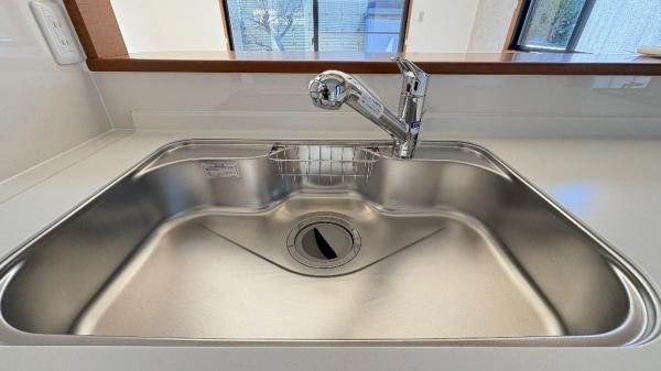 �_�ސ쌧���l�s�h��쎵��1���ڂ̒��È�ˌ��ẴL�b�`��