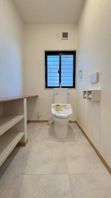 �_�ސ쌧���l�s�h��쎵��1���ڂ̒��È�ˌ��Ẵg�C��