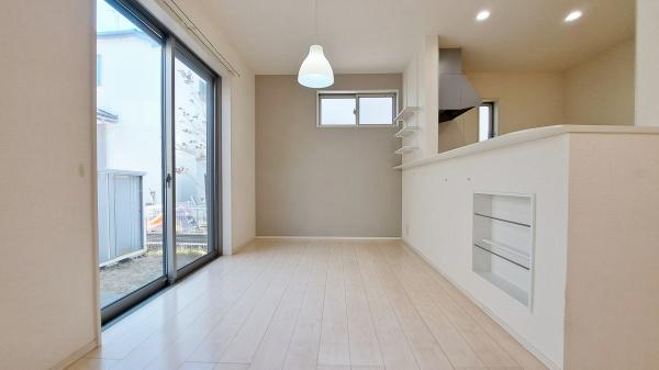 �_�ސ쌧�����S���쒬�q���̒��È�ˌ��Ẵ��r���O