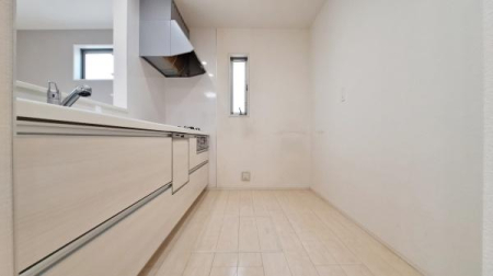 �_�ސ쌧�����S���쒬�q���̒��È�ˌ��ẴL�b�`��