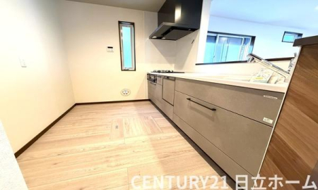 �_�ސ쌧���l�s�΋�O�ے��̐V�z��ˌ��ẴL�b�`��